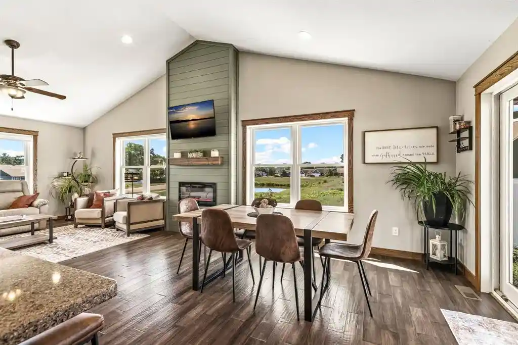 3rd image of 6364 Aspen Ridge Dr Dr, Eau Claire, WI 54703 | MLS# 1603186