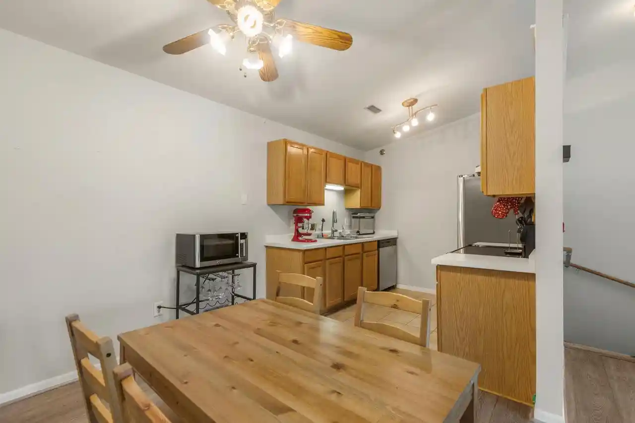 2nd image of 8581 Lexington Pl Pl, Pleasant Prairie, WI 53158