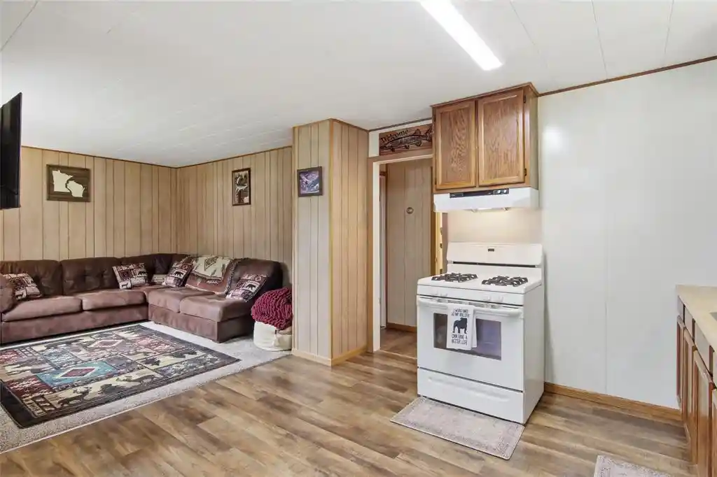 4th image of 11758 W Paddock Road Road, Hayward, WI 54843 | MLS# 1603341
