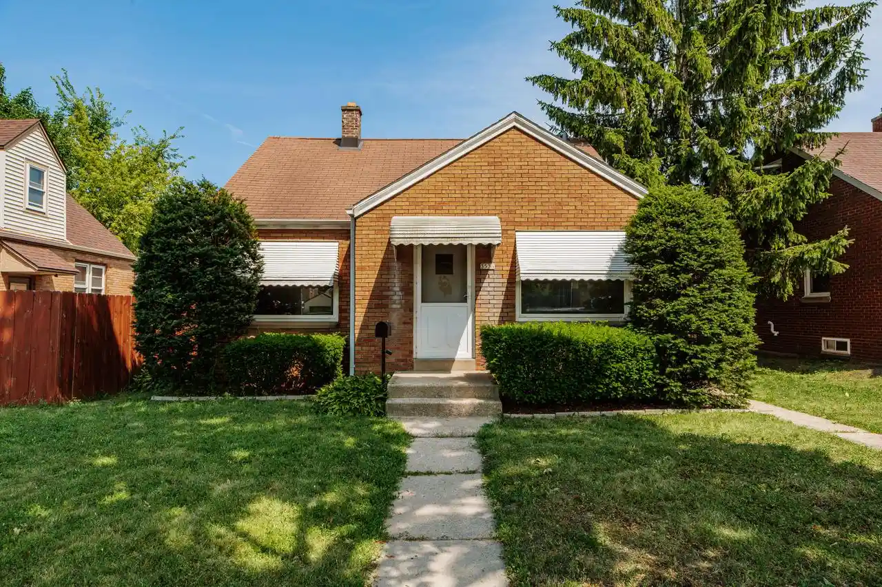 Homes for sale in Milwaukee, WI | 3536 S 16th Street Street, Milwaukee, WI 53221 | MLS# 1972166