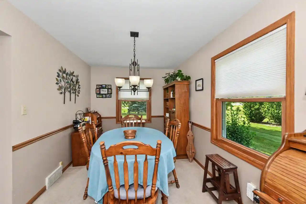 image of 3269 E Carollton Dr Dr, Oak Creek, WI 53154 | MLS# 1972169
