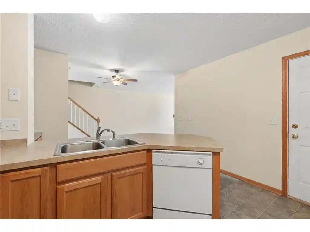 2nd image of 3560 Sterling Heights Dr Dr #B, River Falls, WI 54022 | MLS# 7111407