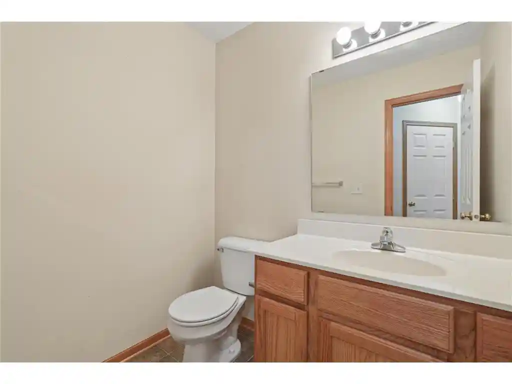 3rd image of 3560 Sterling Heights Dr Dr #B, River Falls, WI 54022 | MLS# 7111407
