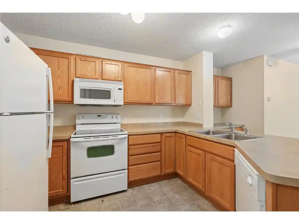 25th image of 3560 Sterling Heights Dr Dr #B, River Falls, WI 54022 | MLS# 7111407