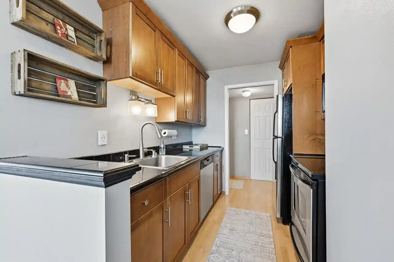29th image of 1707 N Prospect Avenue Avenue #6C, Milwaukee, WI 53202 | MLS# 1972188