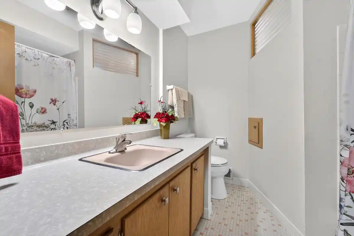 Photo 3 of Single family home for sale at 1217 Fariway Dr Dr, Racine, WI 53405 | MLS# 1972198 | Listing updated on 2026-09-07