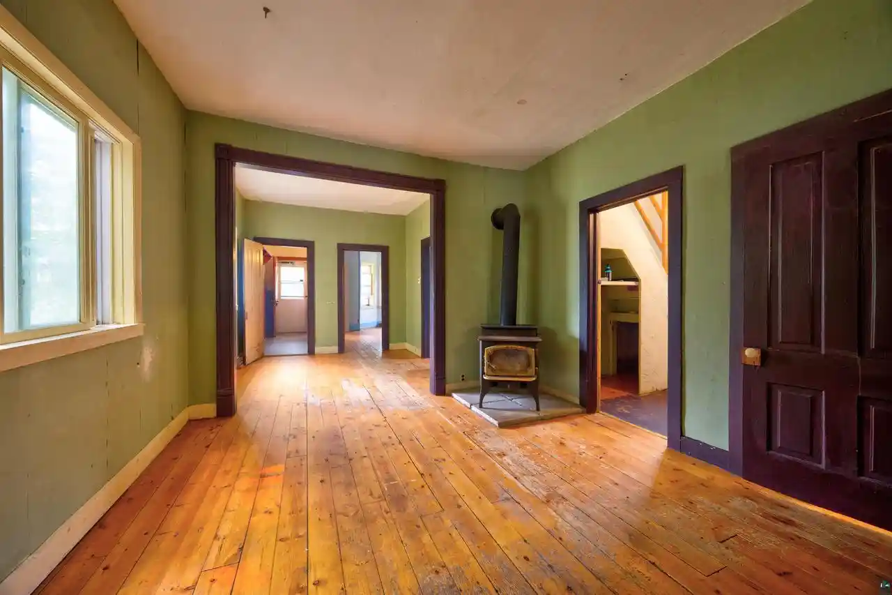Photo 4 of Single family home for sale at 506 15Th Ave W, Ashland, WI 54806 | MLS# 6126818 | Listing updated on 2026-09-10