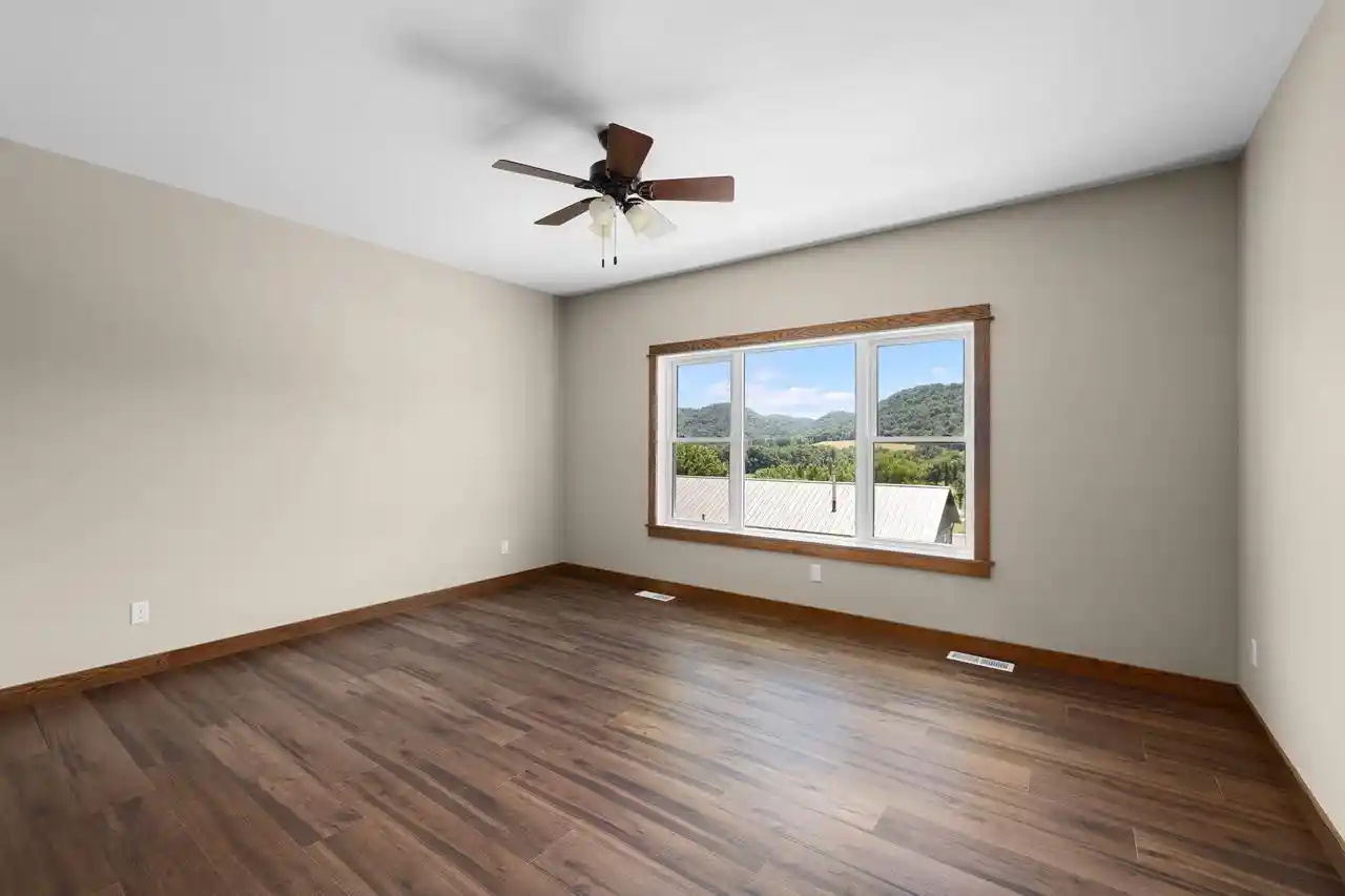 3rd image of 407 Mccormick Pl Pl, Chaseburg, WI 54621 | MLS# 1972201