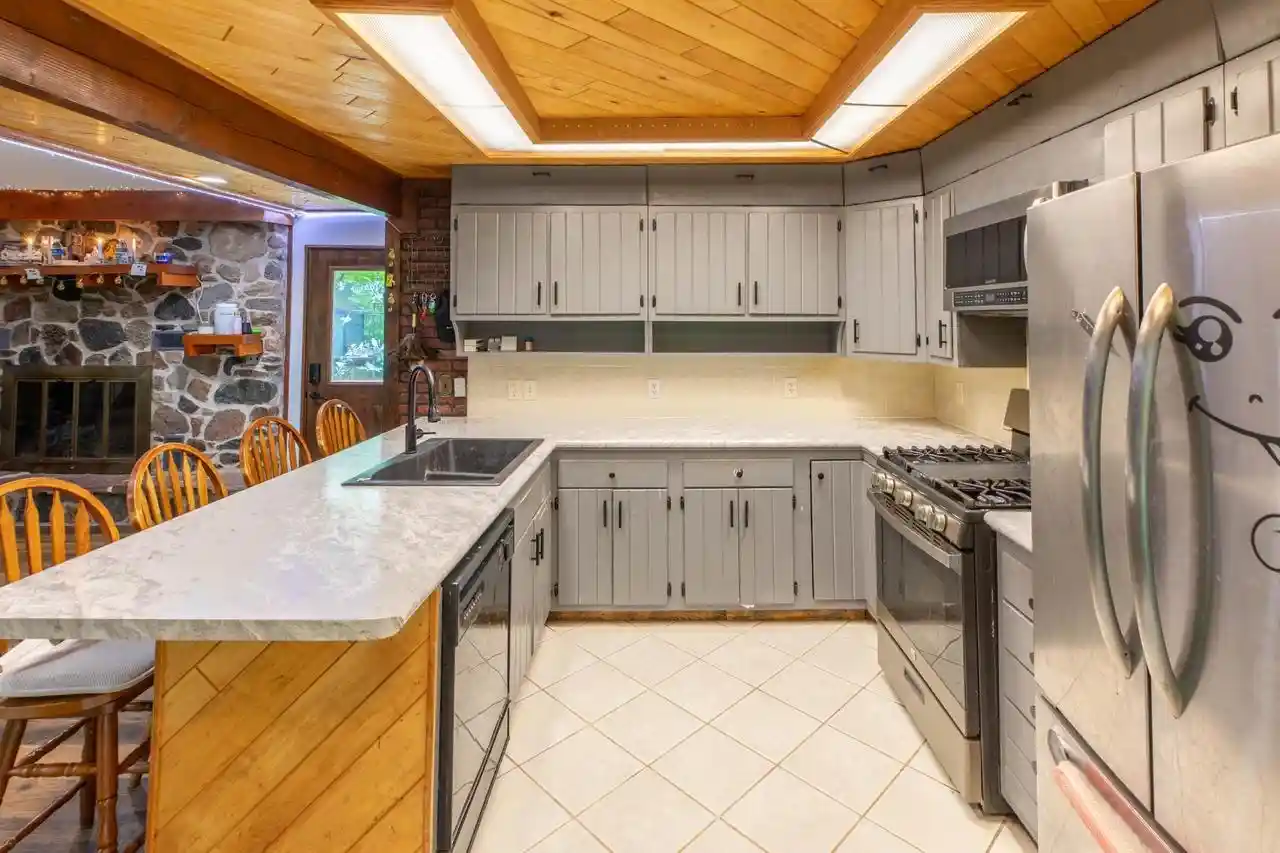 Homes for sale in Rhinelander, WI | 7236 Woodcrest Circle Circle, Rhinelander, WI 54501 | MLS# 22603356