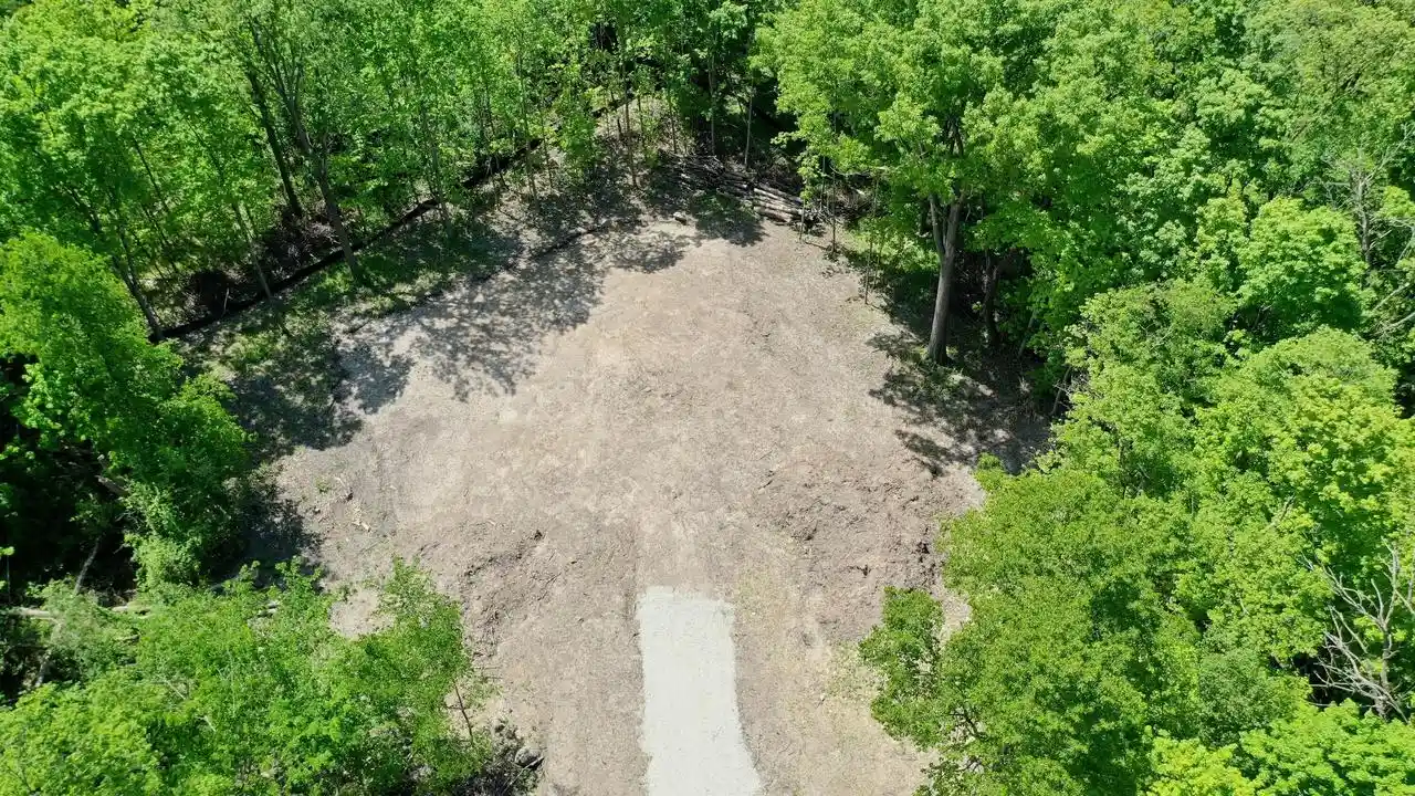 5th image of 14729 W Mayflower Dr Dr, New Berlin, WI 53151 | MLS# 1972246
