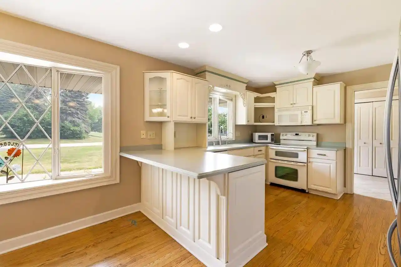 5th image of W212N10497 Parkland Circle Circle, Colgate, WI 53017 | MLS# 1972248