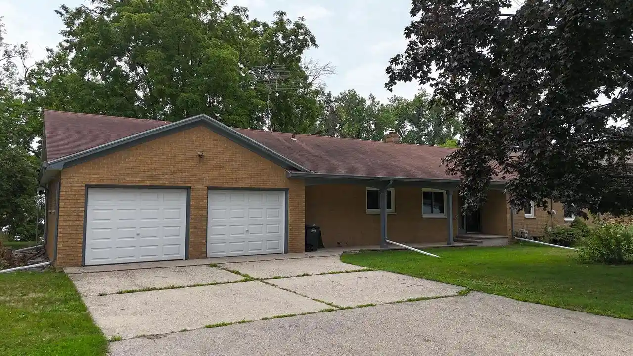 1st image of 853 Neff Court Court, Neenah, WI 54956 | MLS# 50329359