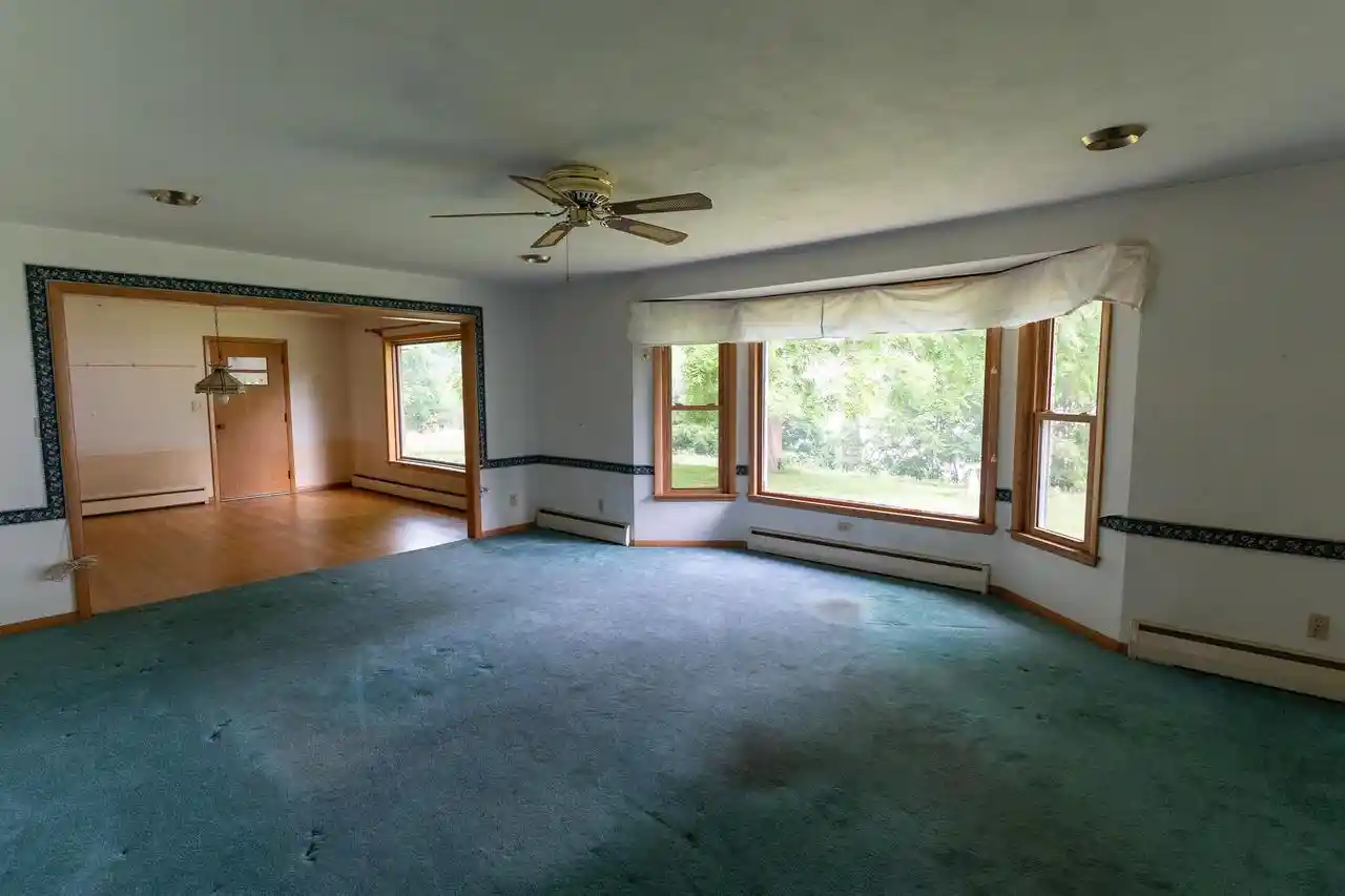 2nd image of 853 Neff Court Court, Neenah, WI 54956 | MLS# 50329359
