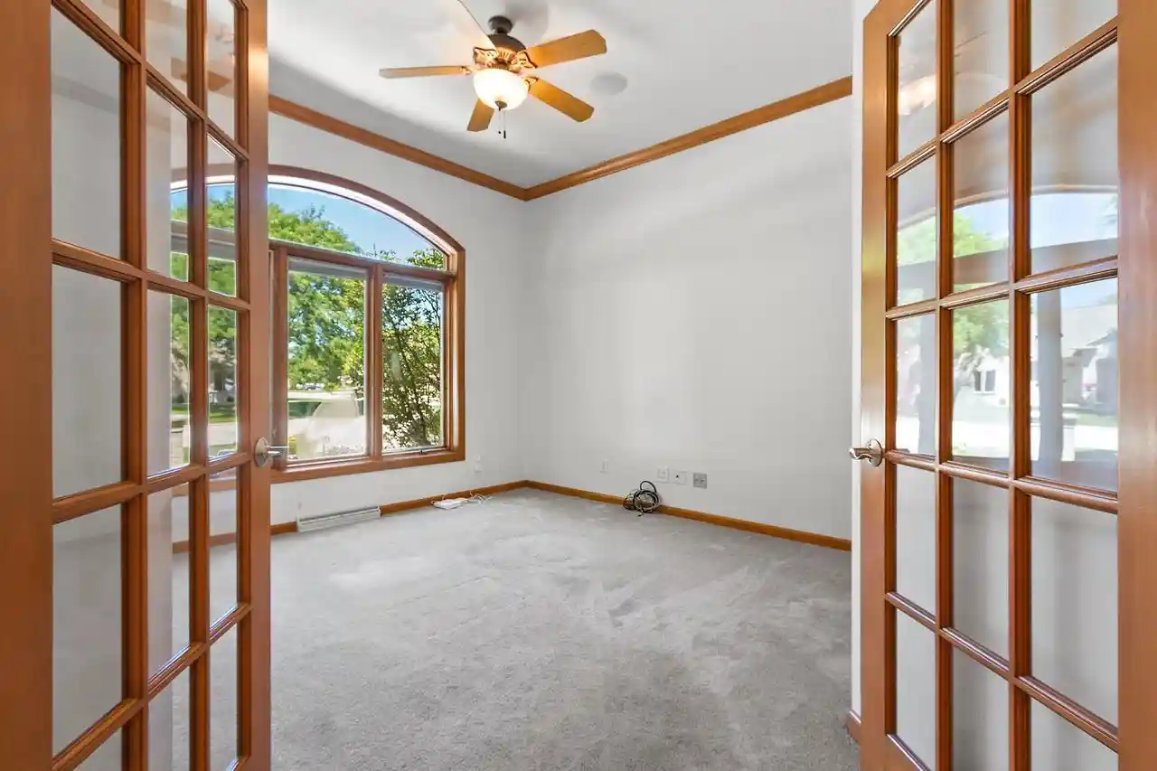 3rd image of 3036 Warm Springs Dr Dr, Green Bay, WI 54311 | MLS# 50329364