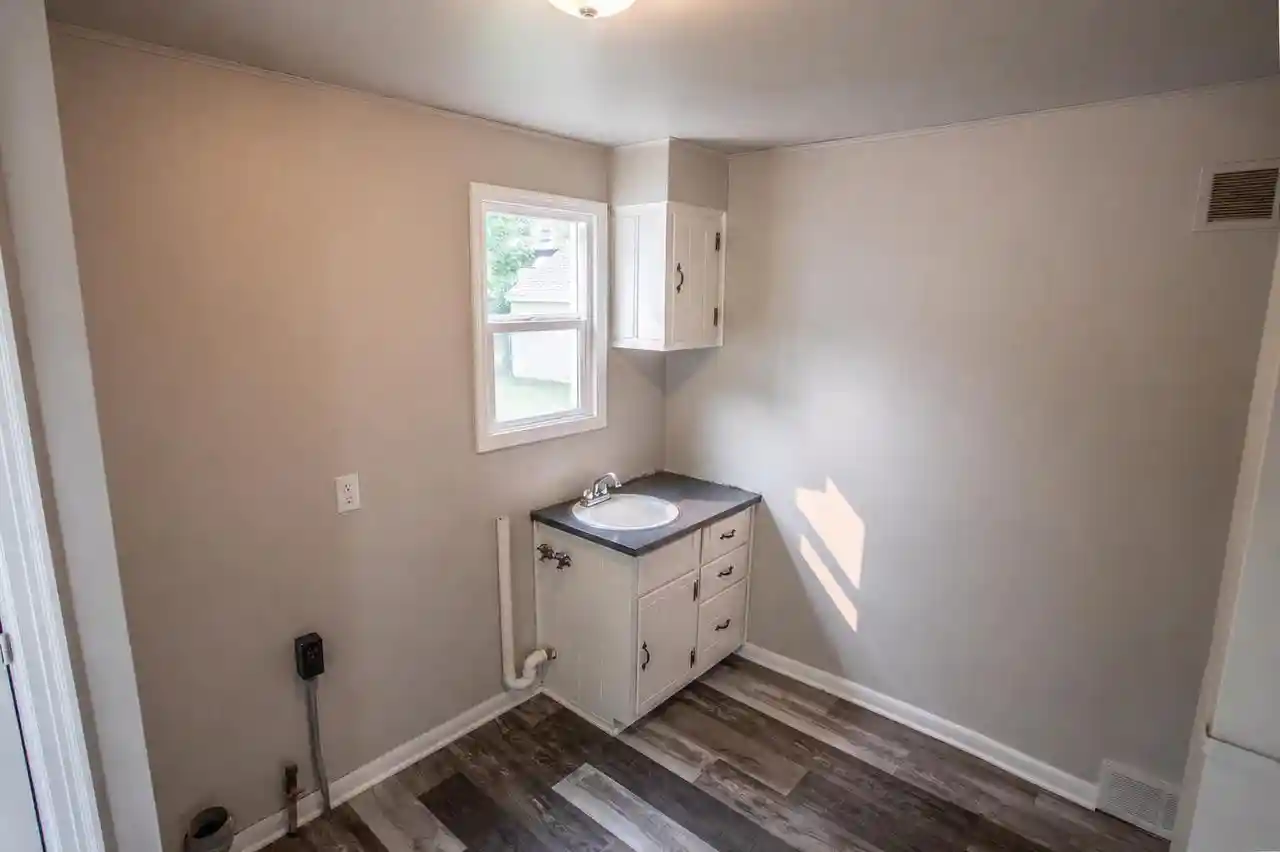 Photo 3 of Single family home for sale at 1500 14th Avenue Avenue, Green Bay, WI 54304 | MLS# 50329306 | Listing updated on 2026-08-27