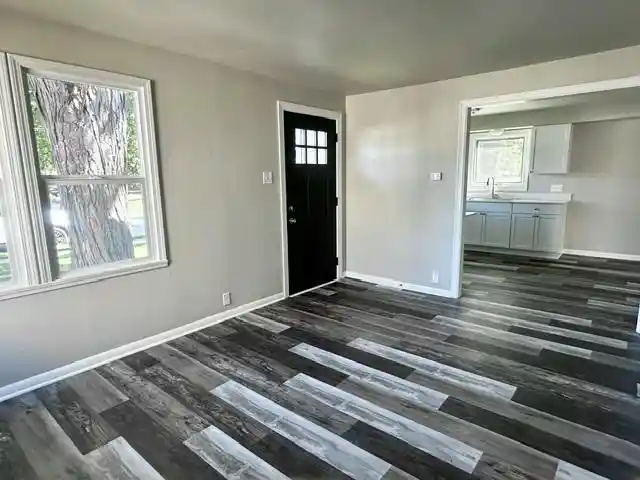 Photo 4 of Single family home for sale at 1500 14Th Avenue Avenue, Green Bay, WI 54304 | MLS# 50329306 | Listing updated on 2026-08-27