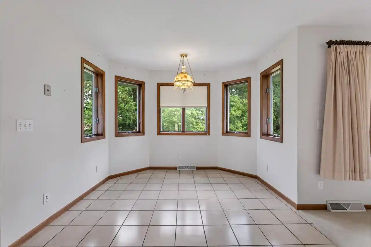 2nd image of 104 5th Avenue Nw Avenue Nw, Spring Grove, MN 55974 | MLS# 1972259