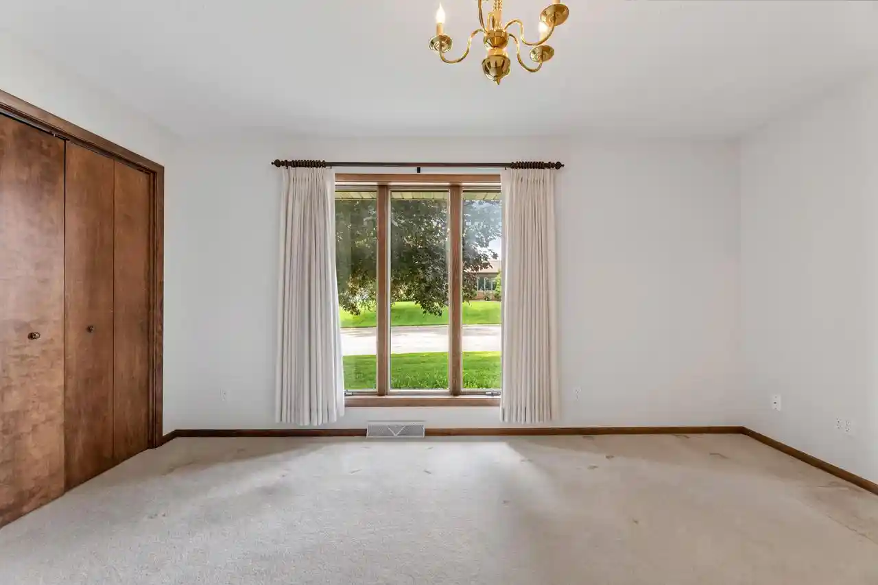 3rd image of 104 5Th Avenue Nw Avenue Nw, Spring Grove, MN 55974 | MLS# 1972259