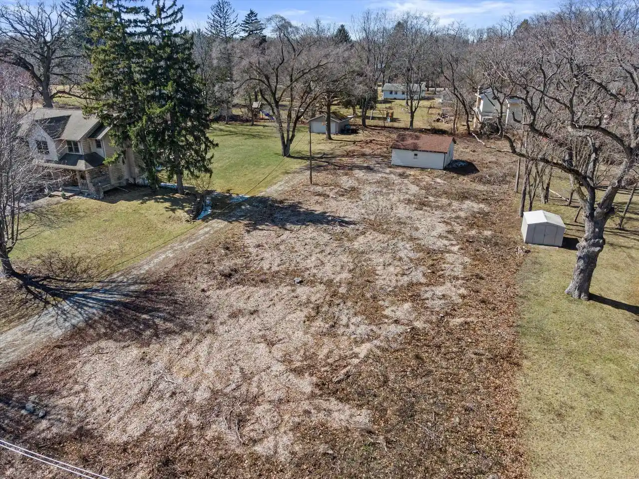 2nd image of 10110 28th Avenue Avenue, Pleasant Prairie, WI 53158 | MLS# 1972266