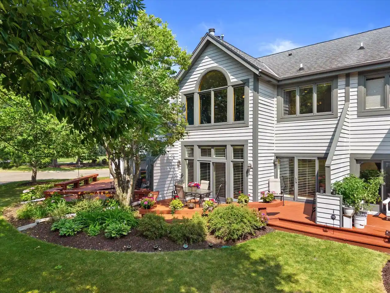 1st image of S75w17649 Harbor Circle Circle #C7, Muskego, WI 53150 | MLS# 1972263