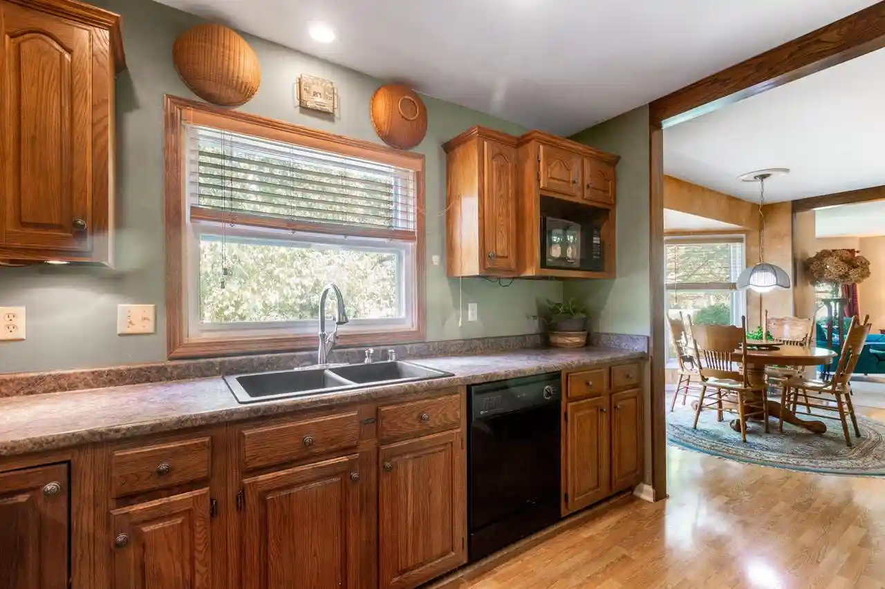 51st image of 948 Cedar Dr Dr, Burlington, WI 53105 | MLS# 1972264