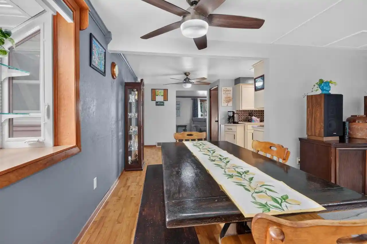 Photo 3 of Single family home for sale at 511 S Superior Road Road, Green Bay, WI 54311 | MLS# 50329379 | Listing updated on 2026-08-13