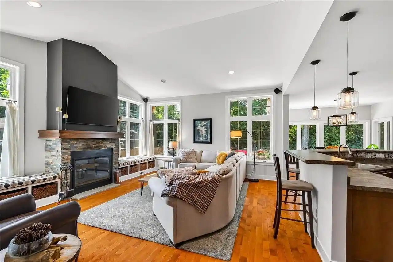 2nd image of 2683 Dungarvan Road Road, Fitchburg, WI 53711 | MLS# 2028373