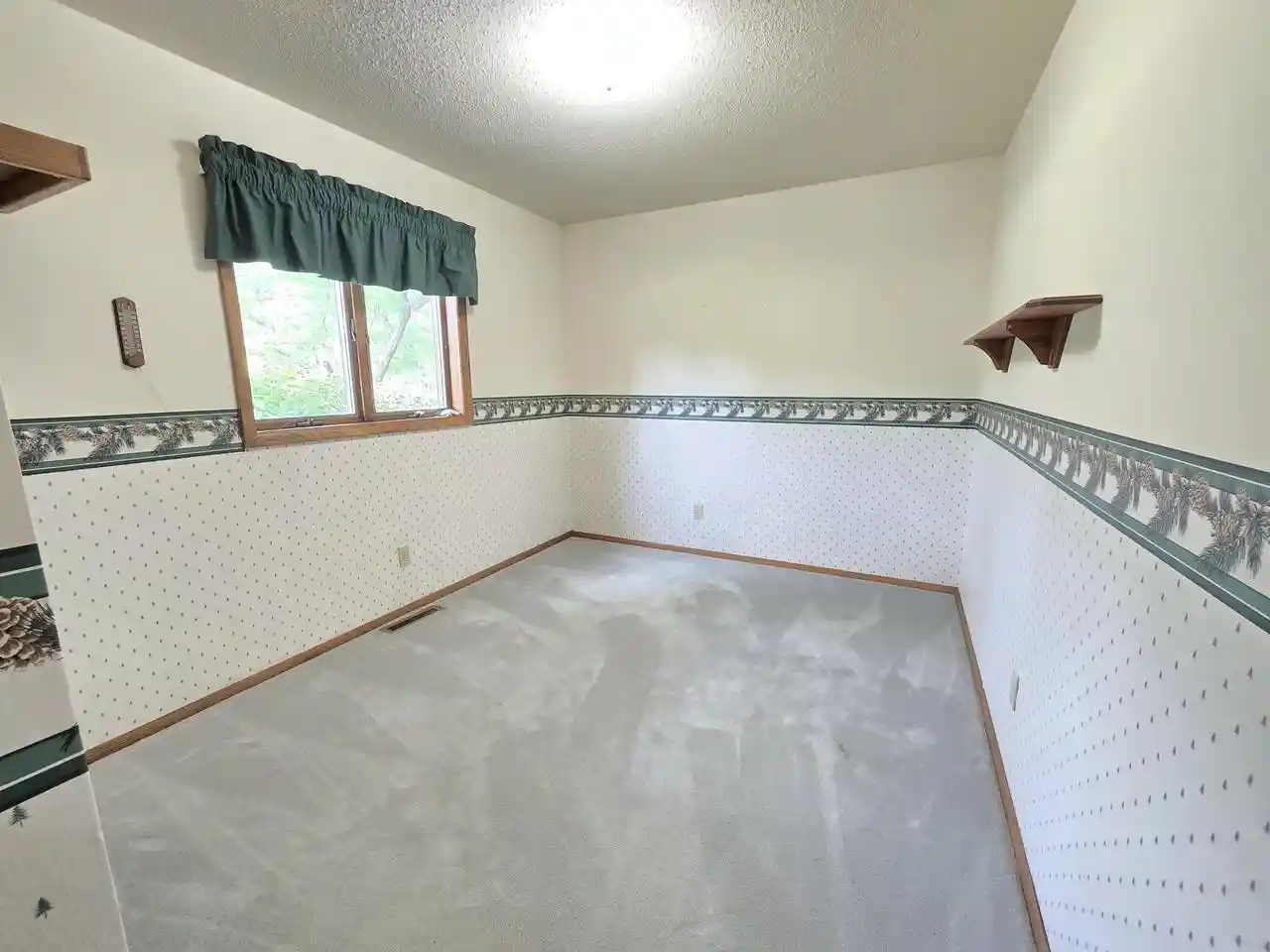 5th image of 8040 White Pine Dr Dr, Wisconsin Rapids, WI 54494 | MLS# 22603366