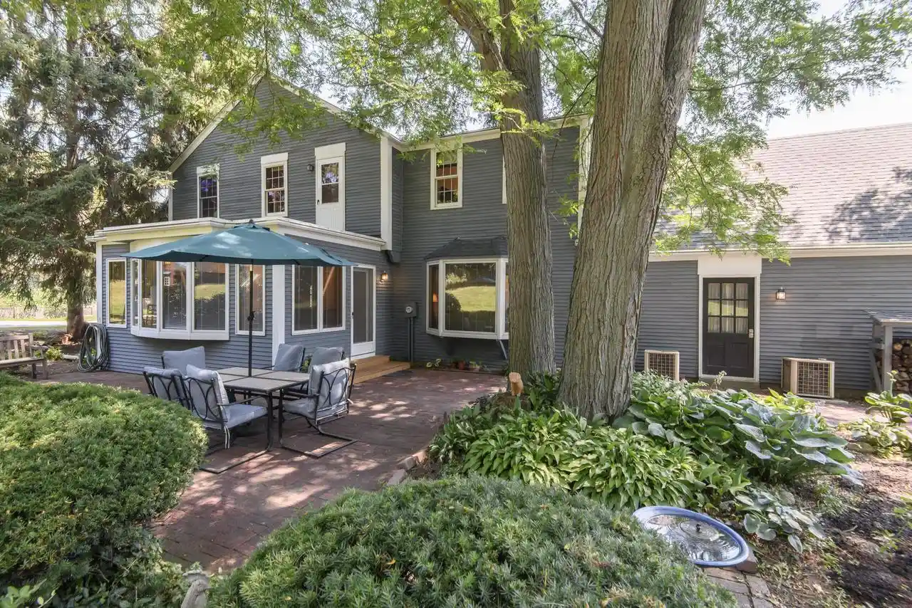 2nd image of 2945 Santa Maria Dr Dr, Brookfield, WI 53005 | MLS# 1972278