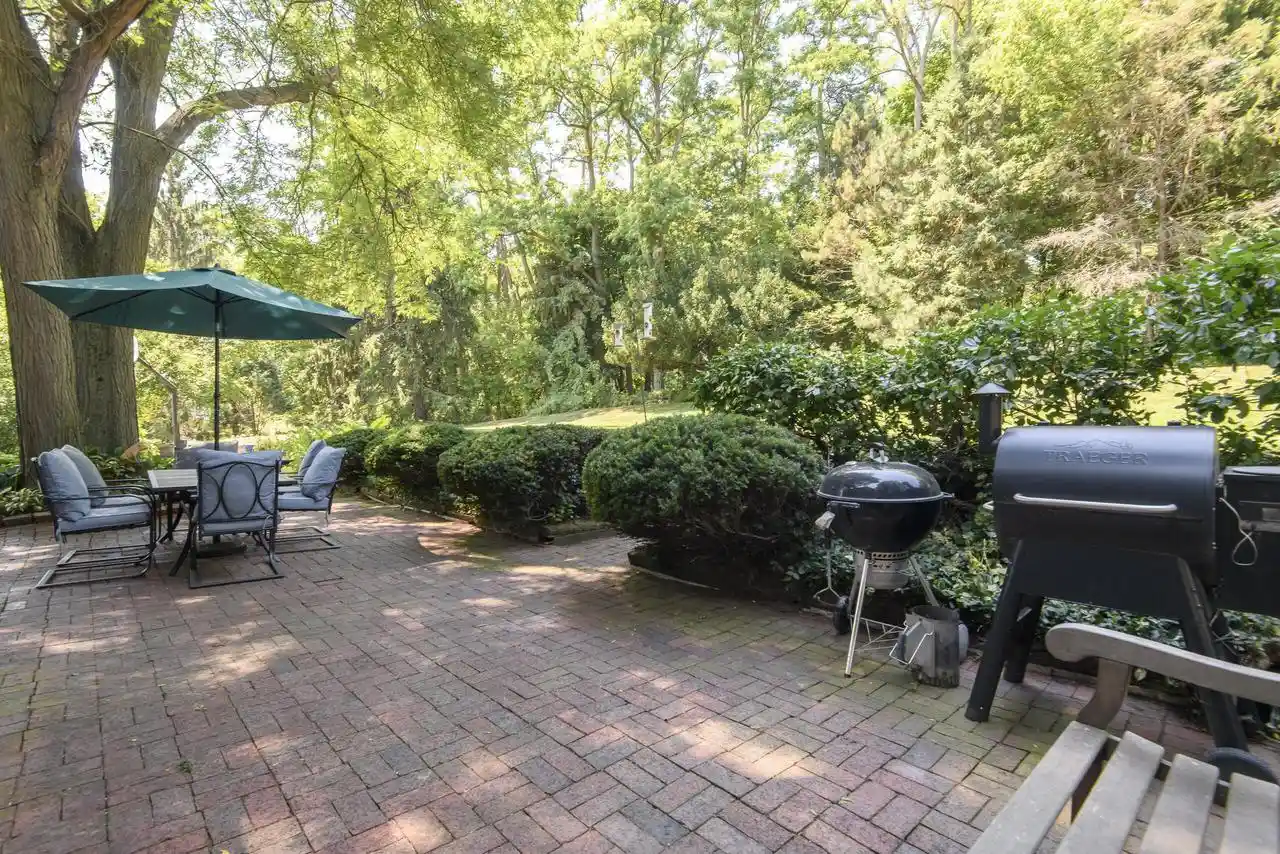 3rd image of 2945 Santa Maria Dr Dr, Brookfield, WI 53005 | MLS# 1972278