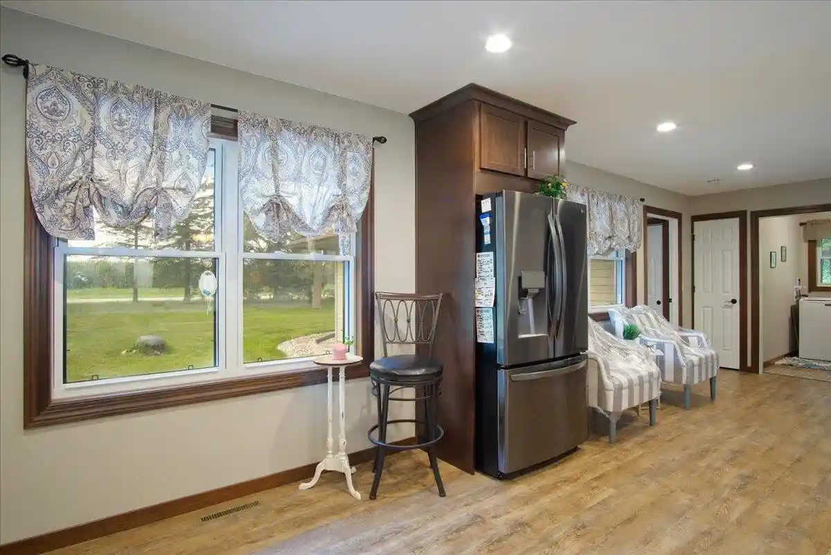 5th image of 214 Breezy Point Dr Dr, Pardeeville, WI 53954 | MLS# 2028375