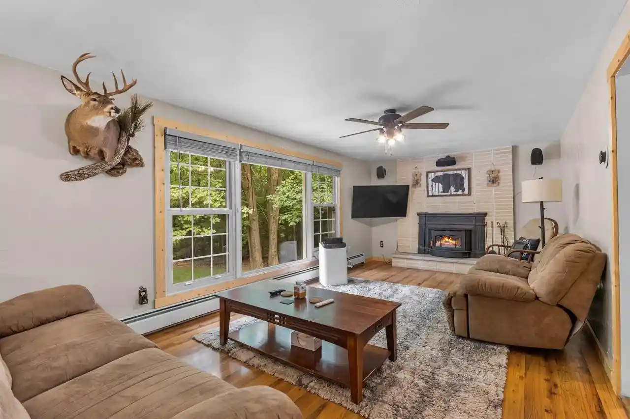 image of N1408 S 3 Dr Dr, Menominee, MI 49858 | MLS# 50329373