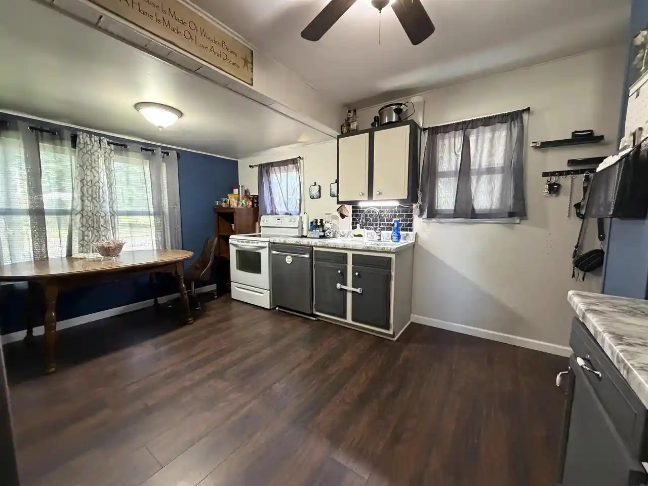 3rd image of 941 S 5Th Street Street, Prairie Du Chien, WI 53821 | MLS# 2028392
