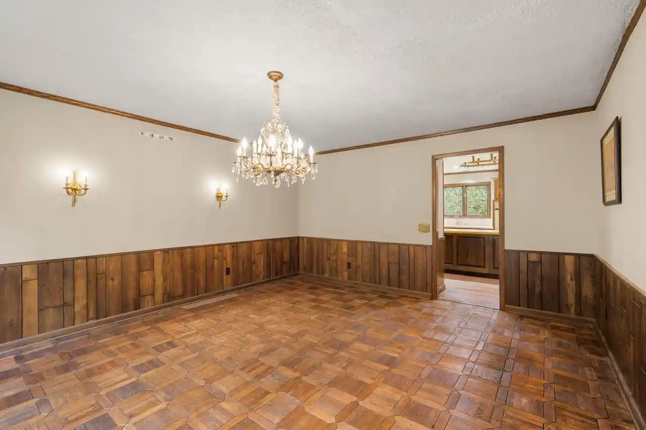 Photo 4 of Single family home for sale at W9236 Highway 18, Cambridge, WI 53523 | MLS# 2028393 | Listing updated on 2026-09-16