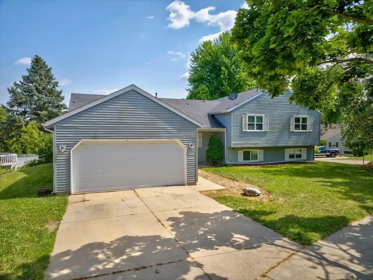 1st image of 1 Georgetown Dr Dr, Madison, WI 53719 | MLS# 2028396