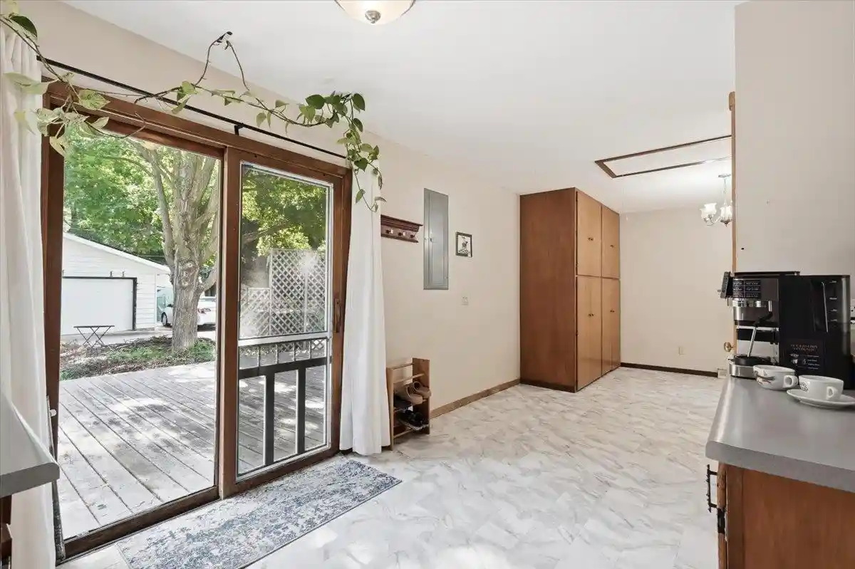 Photo 2 of Single family home for sale at 2209 Prairie Road Road, Madison, WI 53711 | MLS# 2028402 | Listing updated on 2026-09-14