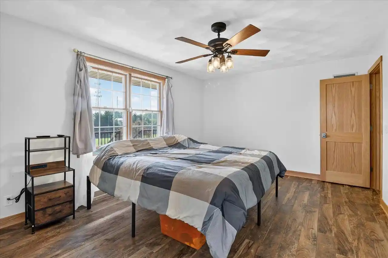 5th image of 1038 Summerhill Dr Dr, Janesville, WI 53546 | MLS# 2028411