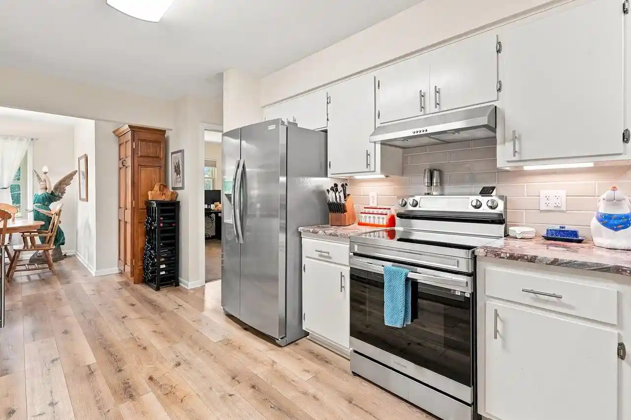3rd image of S58W29985 Mcfarlane Road Road, Mukwonago, WI 53149 | MLS# 1972363