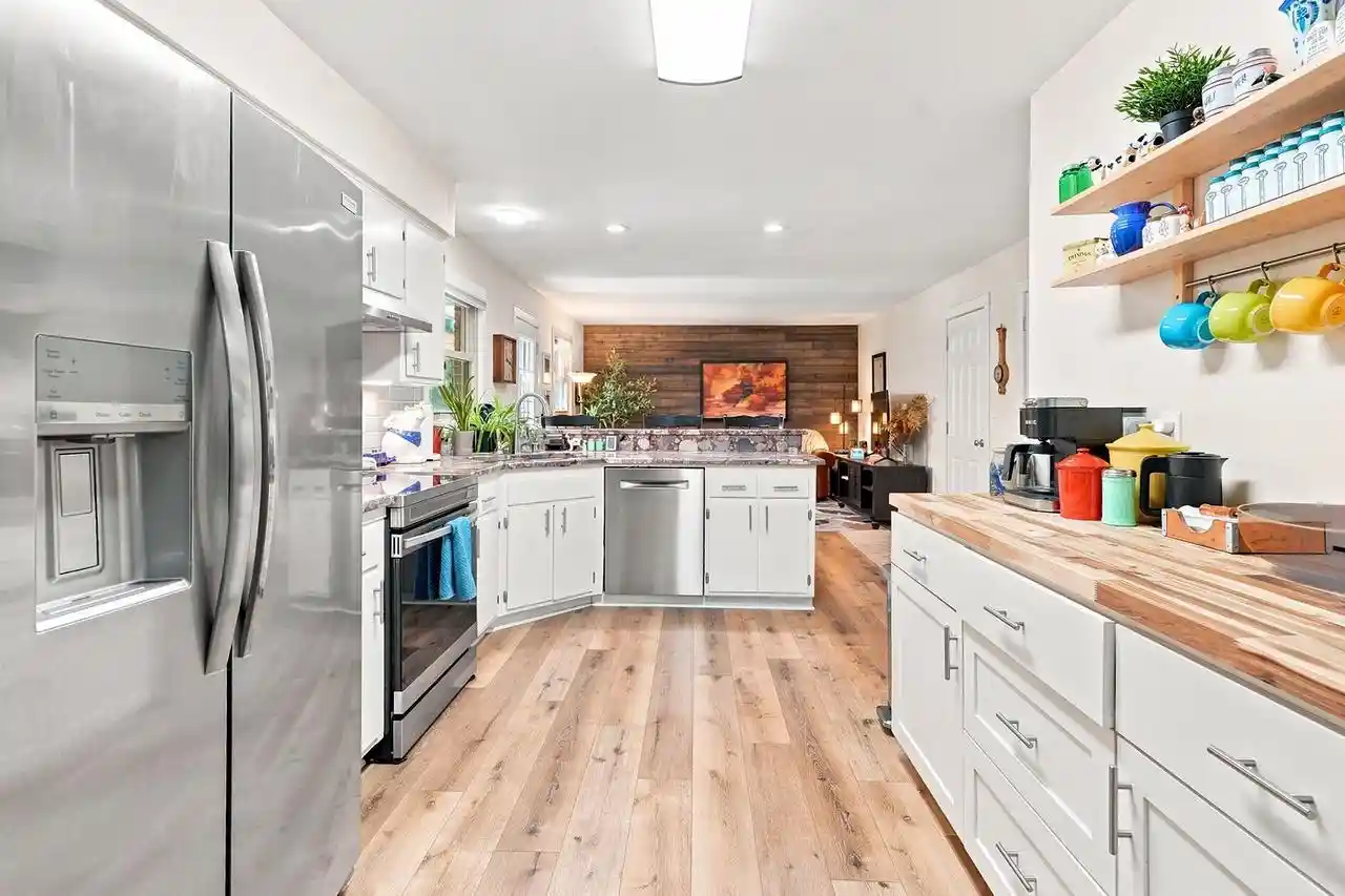 5th image of S58W29985 Mcfarlane Road Road, Mukwonago, WI 53149 | MLS# 1972363