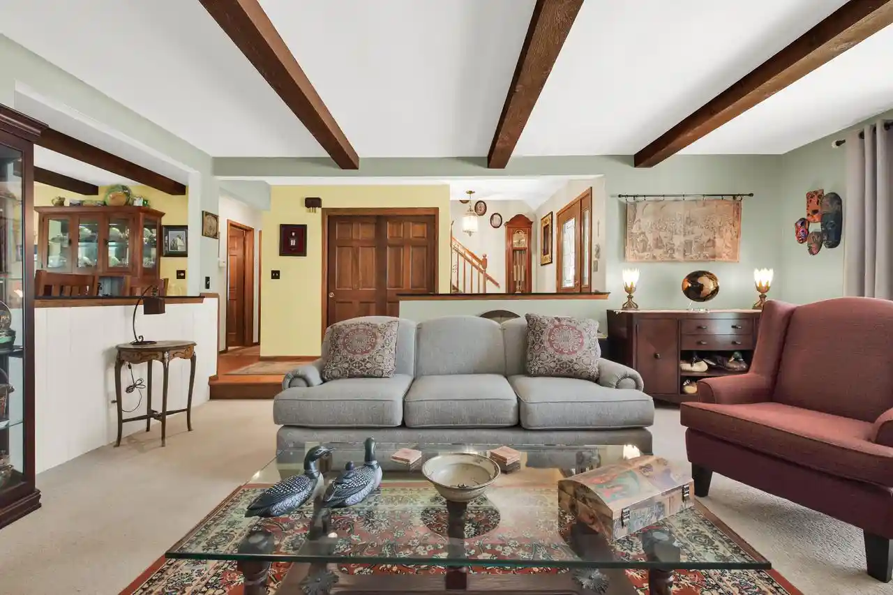 Photo 4 of Single family home for sale at N22W22227 Meadowood Court Court, Waukesha, WI 53186 | MLS# 1972366 | Listing updated on 2026-08-11