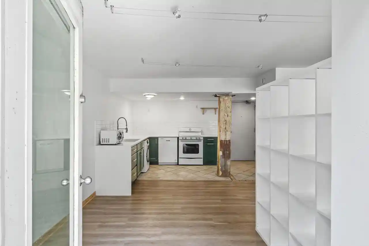 3rd image of 123 N Blount Street Street #102, Madison, WI 53703 | MLS# 2028425