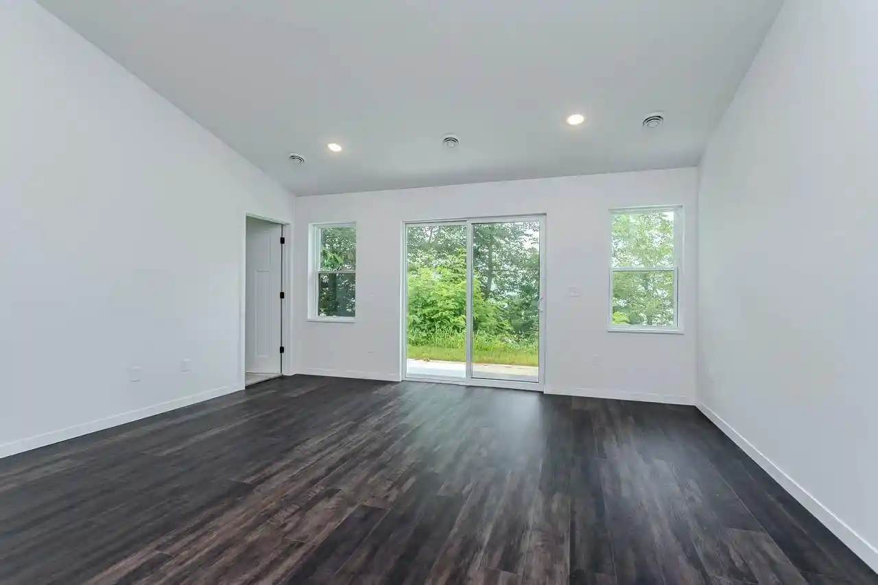 Listing Photo 4 - Condo for sale in building located at 1394 Park Dr Dr, Schofield, WI 54476 - Unit #Unit 104
