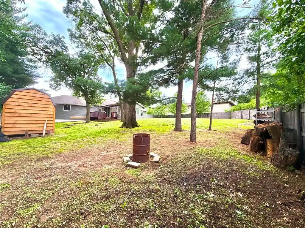 3rd image of 718 Farr Court Court, Eau Claire, WI 54701 | MLS# 1603328