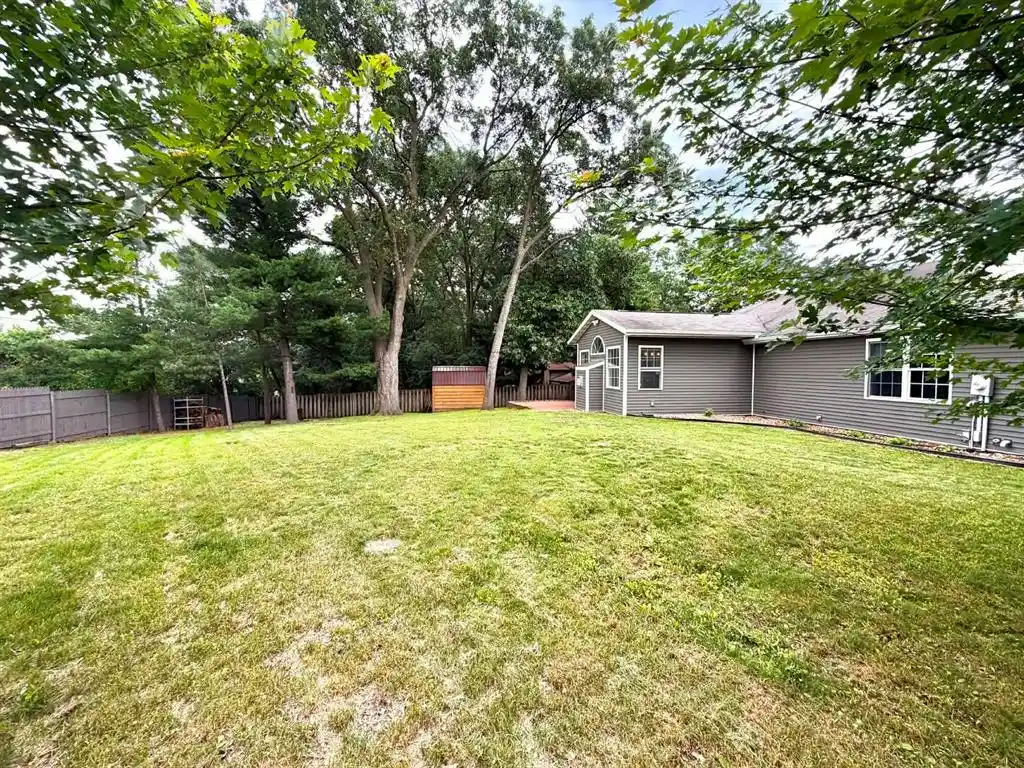 4th image of 718 Farr Court Court, Eau Claire, WI 54701 | MLS# 1603328