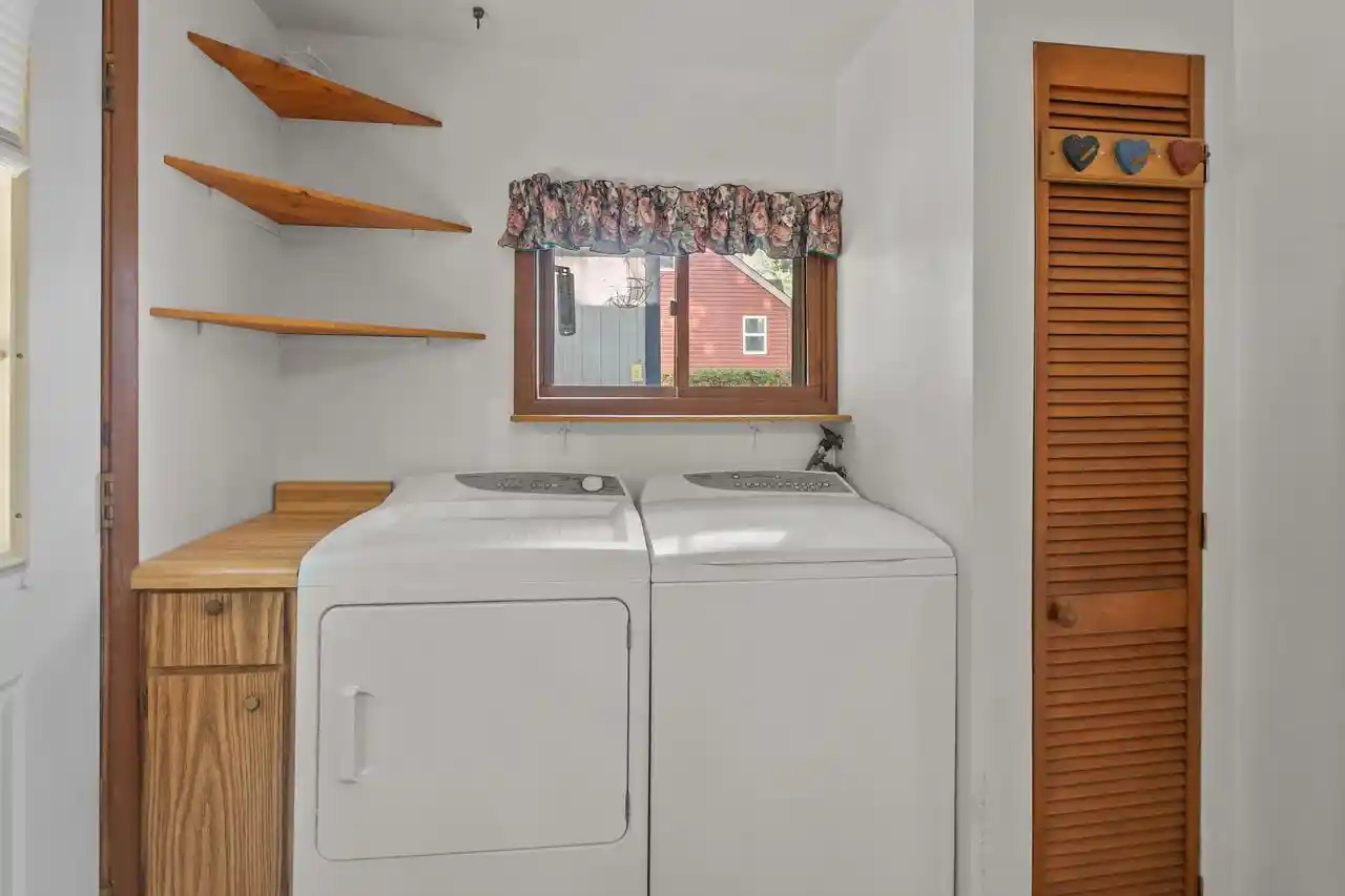 Photo 2 of Single family home for sale at 1605 Jackson Park Dr Dr, Delavan, WI 53115 | MLS# 1972398 | Listing updated on 2026-08-30