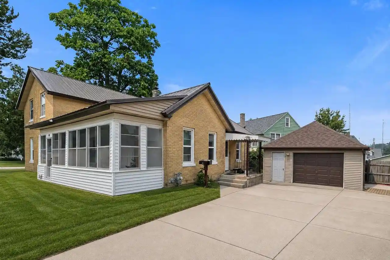 1st image of 429 W Carroll Street Street, Portage, WI 53901 | MLS# 2028426