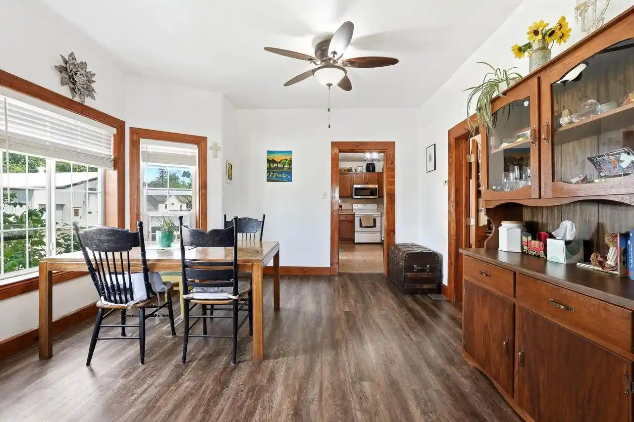 3rd image of 315 W Depot Street Street, Marshfield, WI 54449 | MLS# 22603376