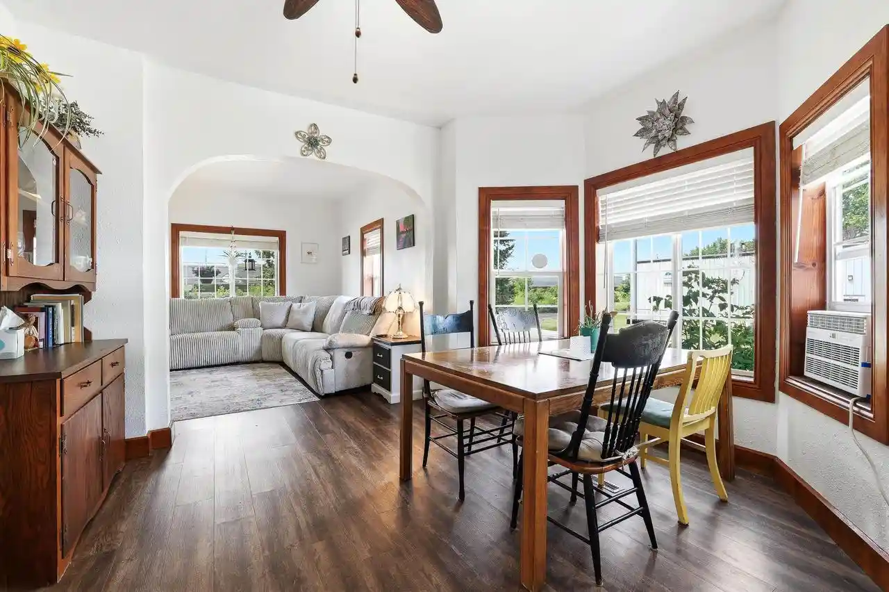 5th image of 315 W Depot Street Street, Marshfield, WI 54449 | MLS# 22603376
