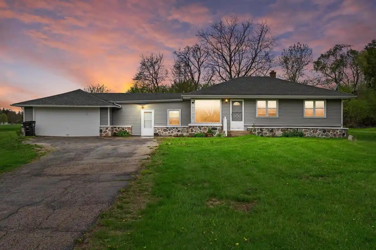 1st image of W126n7009 Highland Dr Dr, Menomonee Falls, WI 53051 | MLS# 1972406