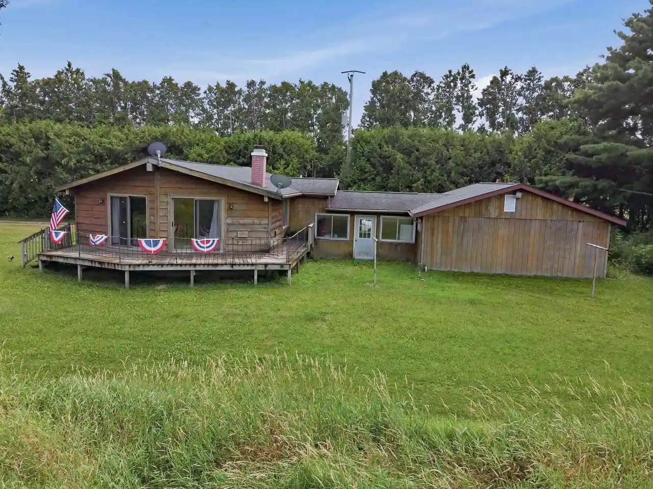 1st image of 917 Division Street Street, Mauston, WI 53948 | MLS# 2028430